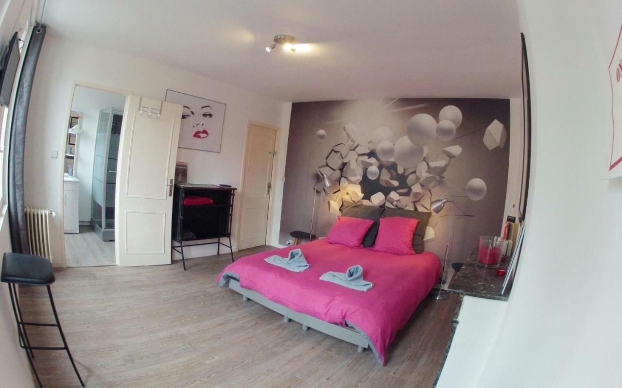 Alex Guest House Dozule Экстерьер фото